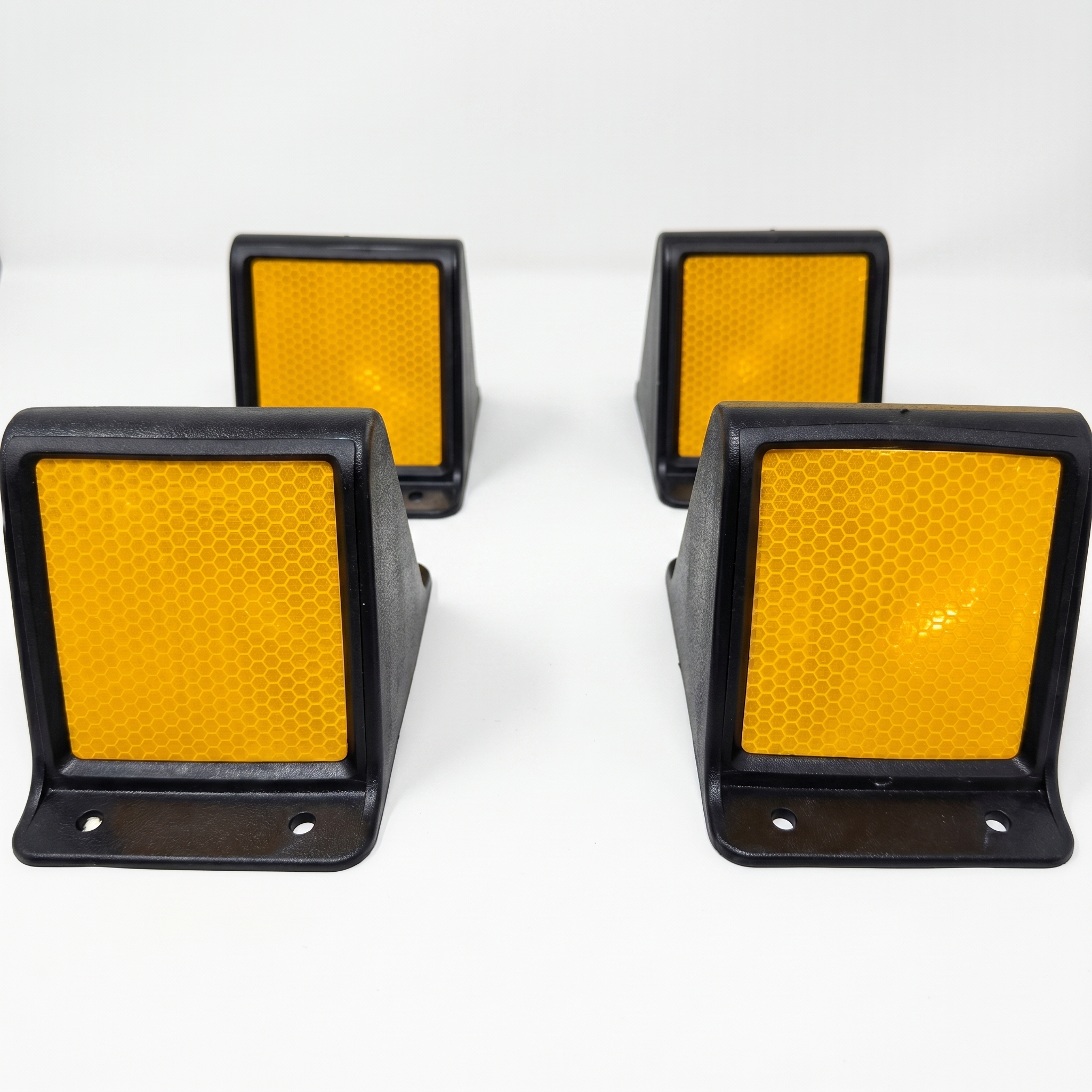 Portable Median Markers